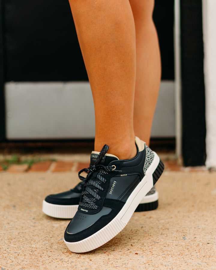 Skechers: Jade BKMT Sneakers (185390)