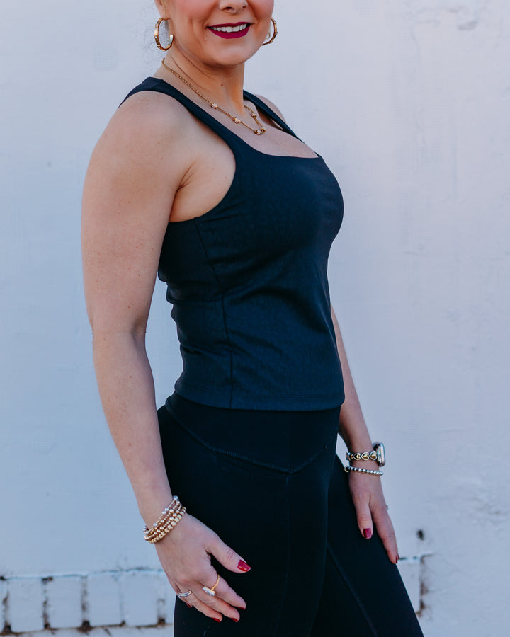 Spanx: GM embossed shelf tank