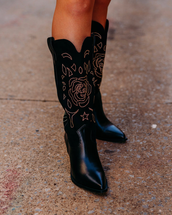 Jessica Simpson: Zodra Boot in Black