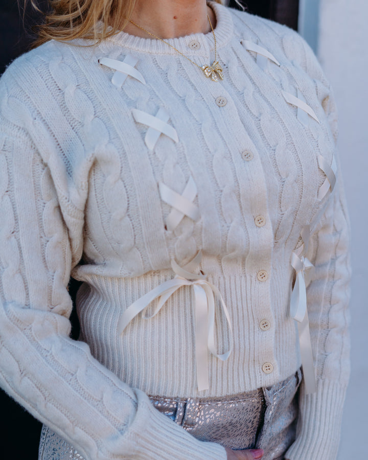 Steve Madden: Sadiee Cardigan in Cream