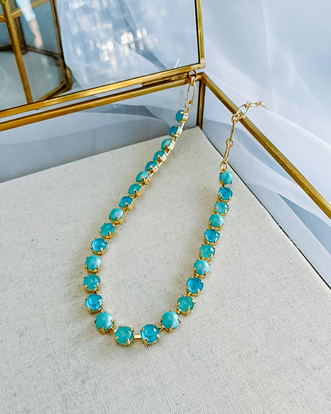 Mariana: "Crystal Blue" N-3252-M6009-YG