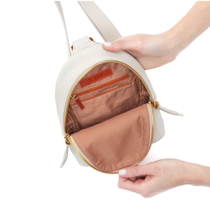 Hobo: Fern Sling in Chalk