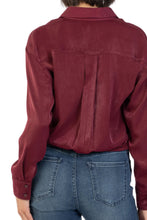 Load image into Gallery viewer, KUT: Delanie Front Knot Long Sleeve Shirt in Wine
