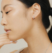 Load image into Gallery viewer, Lovers Tempo: Desi 12mm Huggie Hoop Silver Earrings

