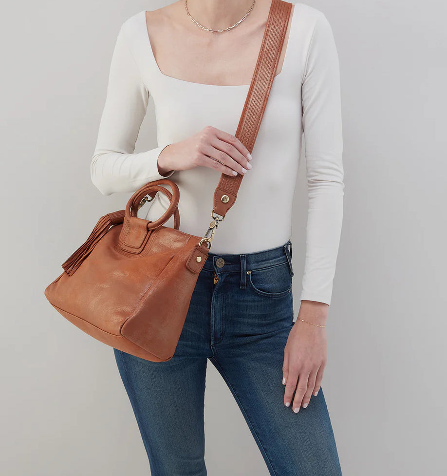 Hobo: Sheila Medium in Patina