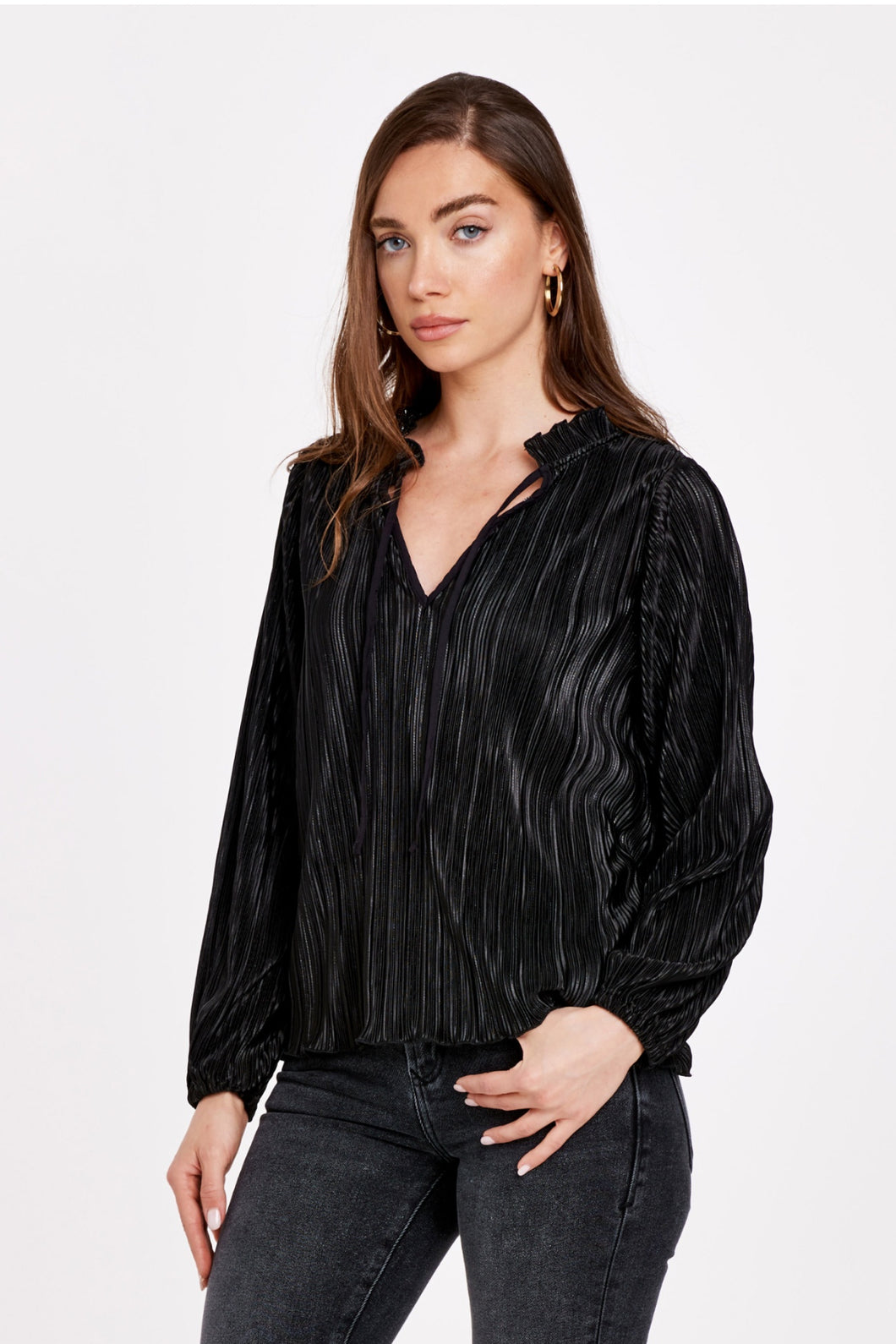 Dear John: Skylar in Black Lighting