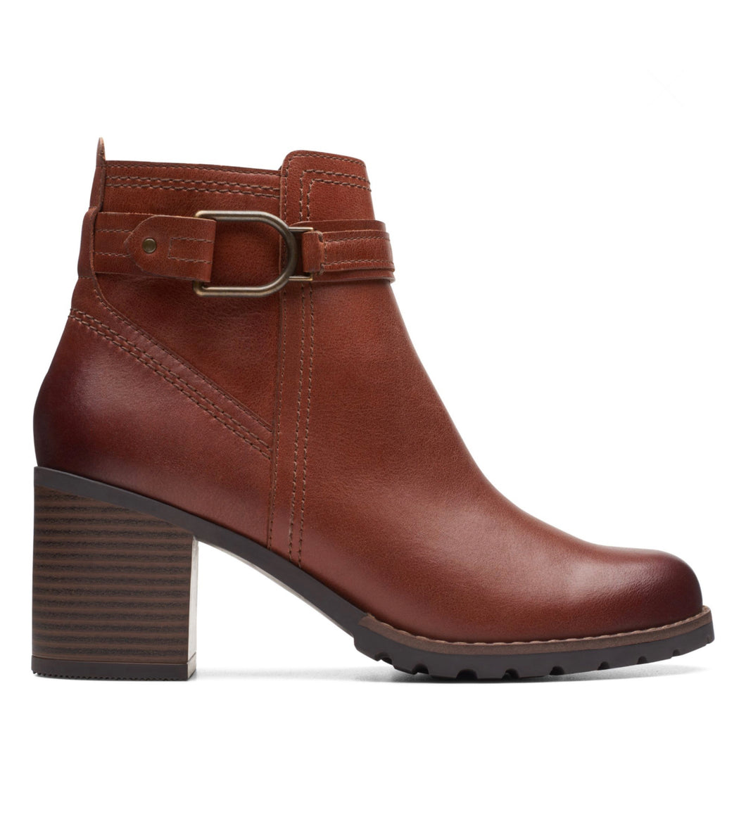 Clarks: Leda Strap in Mahogany Leather