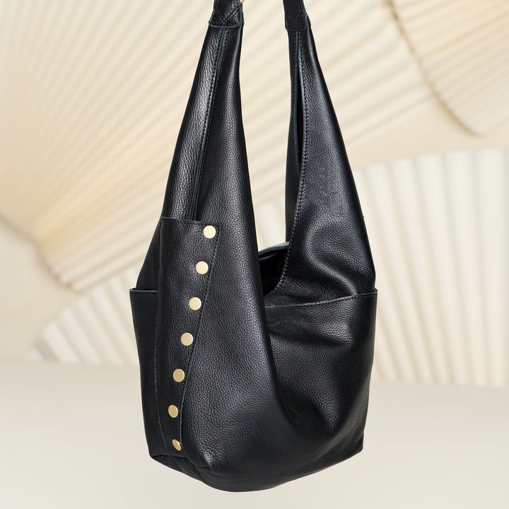 Hammitt: Tom Zip in Black/Brushed Gold Red Zip