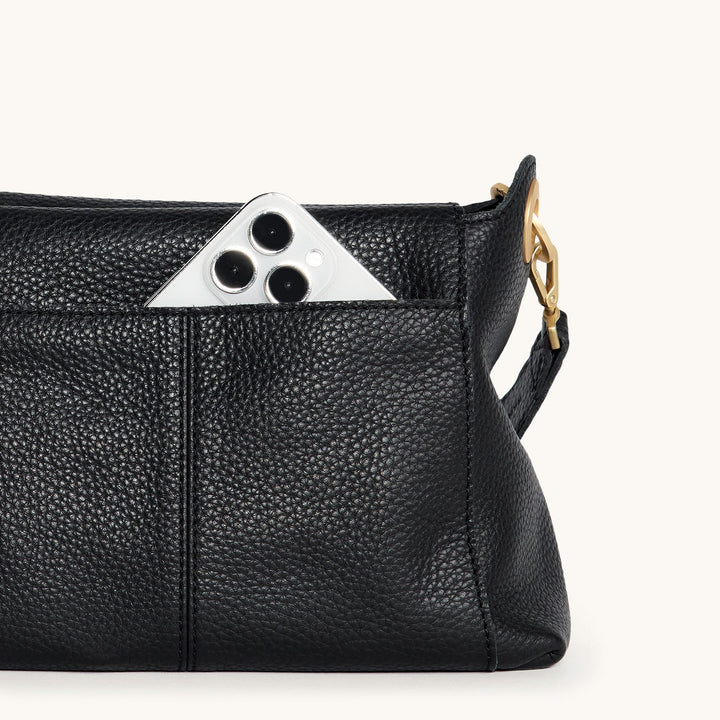 Hammitt: Bryant Med in Black/Brushed Gold Red Zip