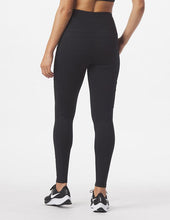 Load image into Gallery viewer, Glyder: Cargo Leggings in Black
