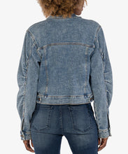 Load image into Gallery viewer, KUT: Jacqueline Crop Jacket in Make Wash
