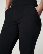 Load image into Gallery viewer, Spanx: The Perfect Pant, Jogger Classic Black

