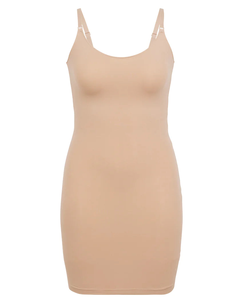 Spanx: Socialight Slip in Natural Glam 2351