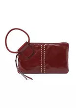 Load image into Gallery viewer, Hobo: Sable Wristlet in Henna
