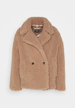 Load image into Gallery viewer, UGG: W Gertrude Short Teddy Coat in Putty
