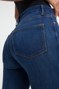 Good American: Good legs Straight in Blue004
