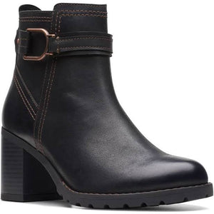 Clarks: Leda Strap in Black Leather