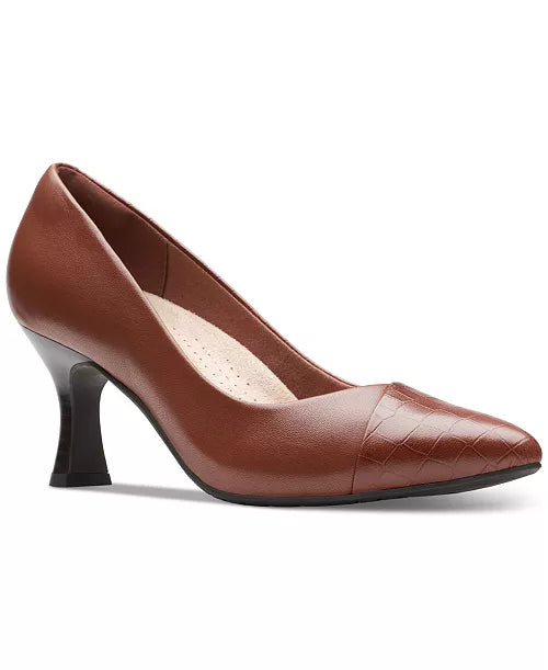 Clarks tan pumps shop