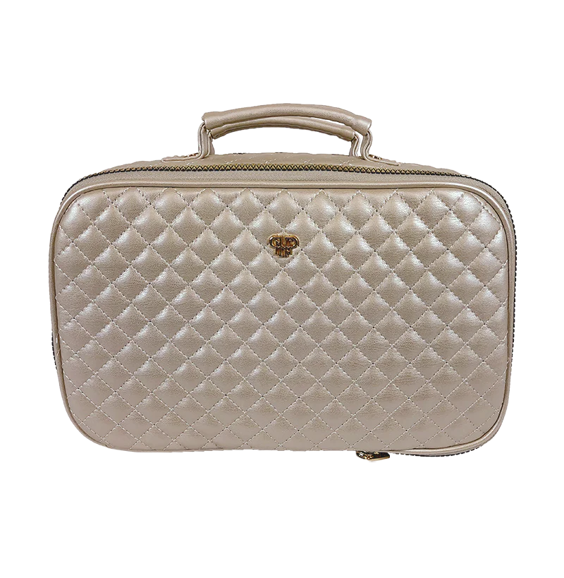 PurseN: Amour Travel Case in Pearl Quilted