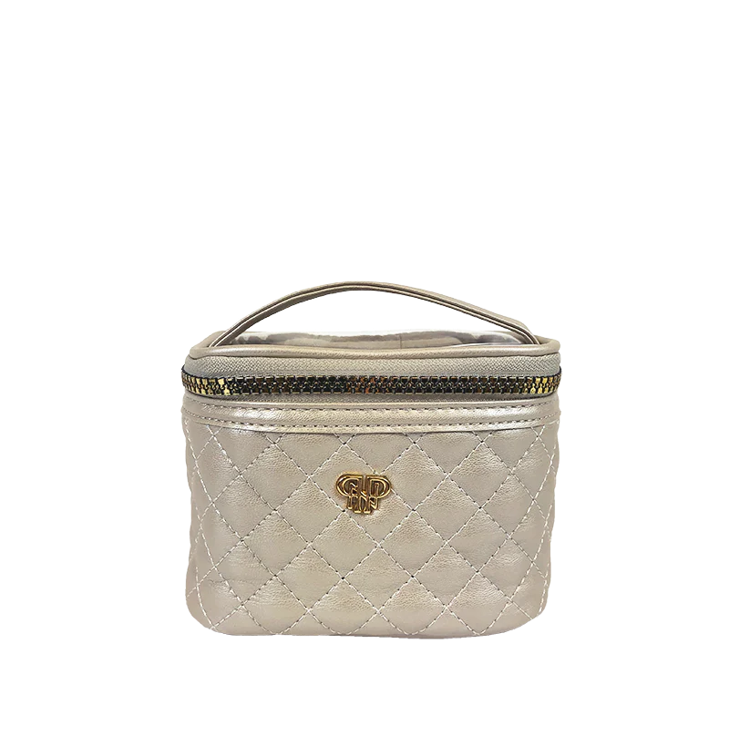 PurseN: Getaway Jewelry Case in Pearl Quilted