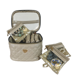 PurseN: Getaway Jewelry Case in Pearl Quilted
