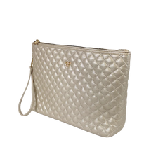 Load image into Gallery viewer, PurseN: Litt Makeup Case in Pearl Quilted

