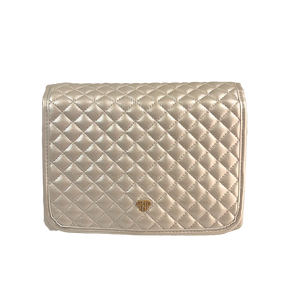 PurseN: Toiletry Case in Pearl Quilted