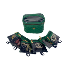 Load image into Gallery viewer, PurseN: Getaway Jewelry Case in Emerald Green
