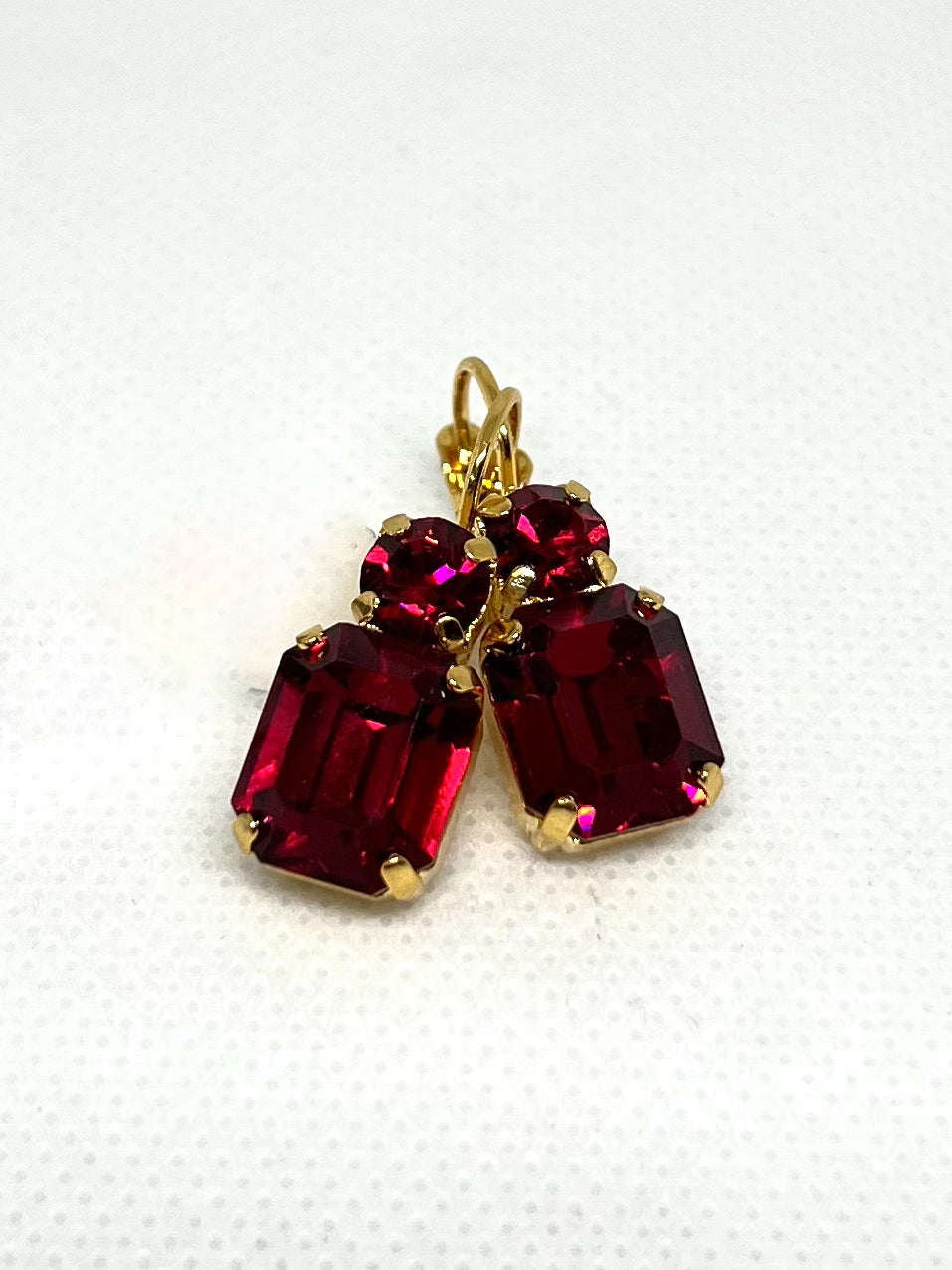 Mariana: Large Emerald Classic Leverback Earrings in “Ruby”