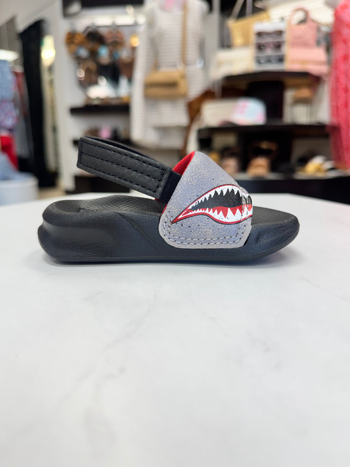 Reef: Kids Little One Slide Sandals Flying Sharks