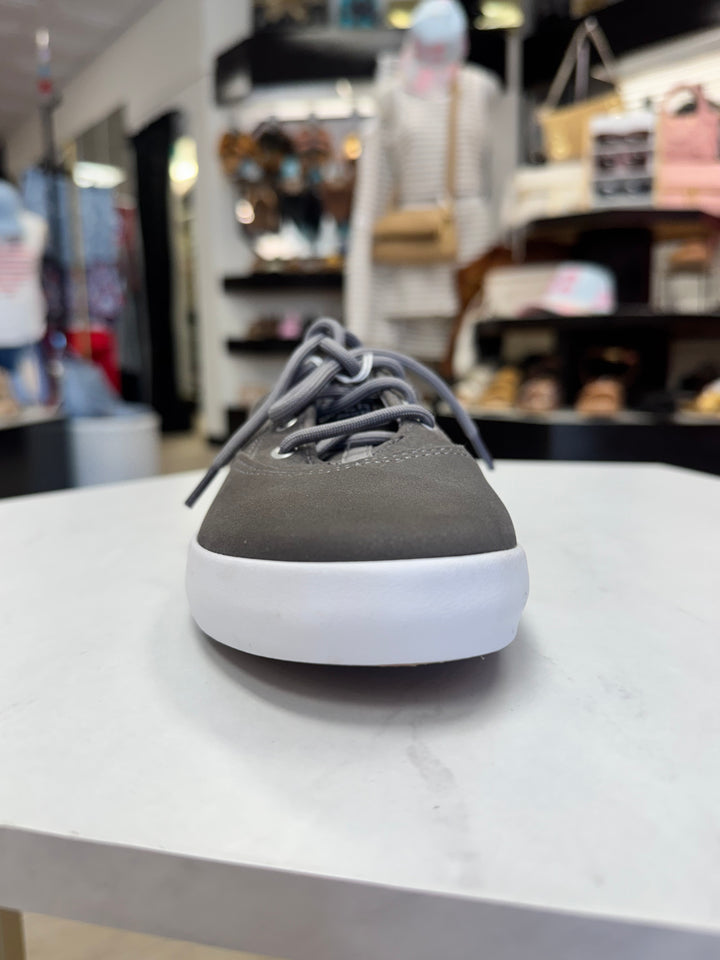 Sperry: Big Kids Spinnaker Washable Sneaker in Grey