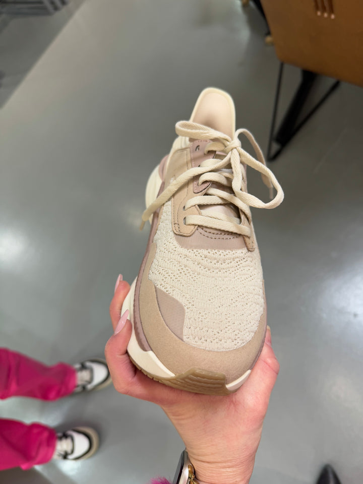 Clarks: Pace Sand Combination(26184591)