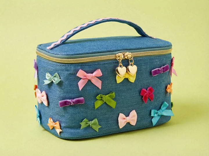 Taylor Elliott Designs: Bella Denim + Bows Train Case