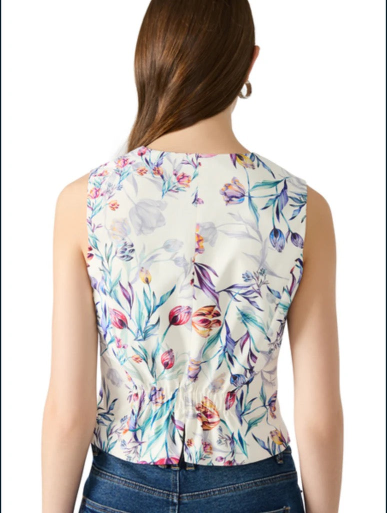 Steve Madden: Selene Vest in Antique Floral Print
