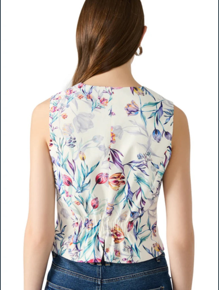 Steve Madden: Selene Vest in Antique Floral Print