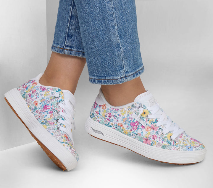 Skechers: Arch Fit Arcade Sneakers in FLOWA POWA