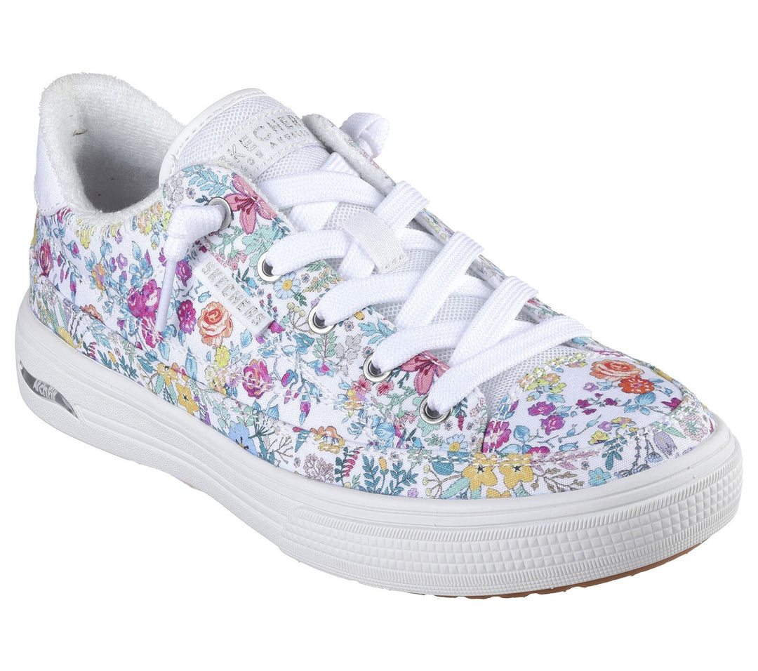 Skechers: Arch Fit Arcade Sneakers in FLOWA POWA