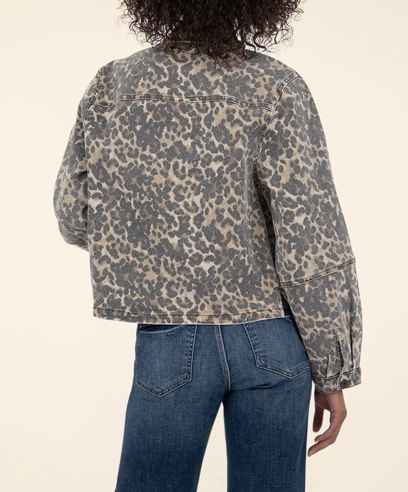 Kut: Bailey Button Front Jacket in Tan/Brown Leopard