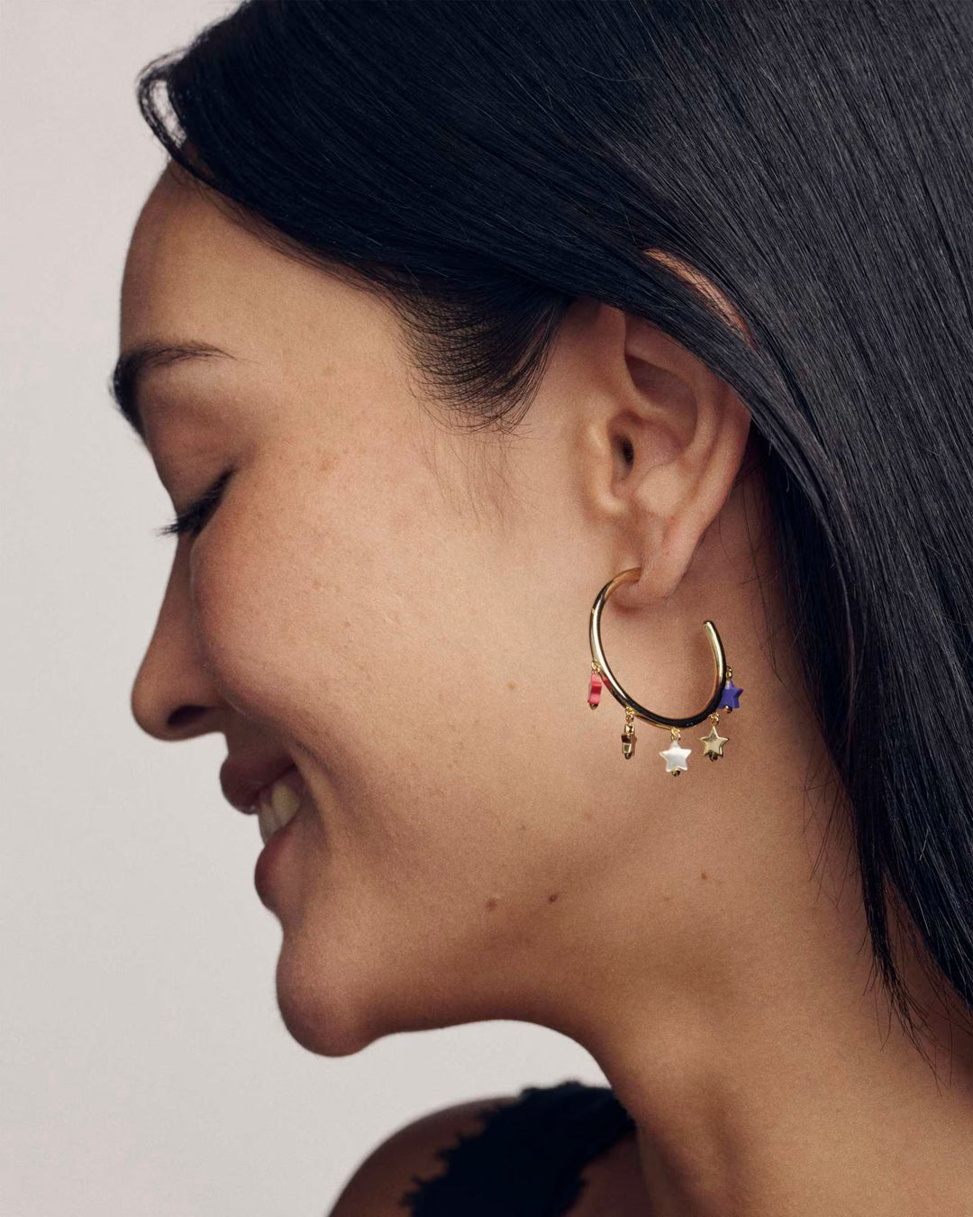 Kendra Scott: Camila Hoop Earrings in Gold Red White Blue Mix