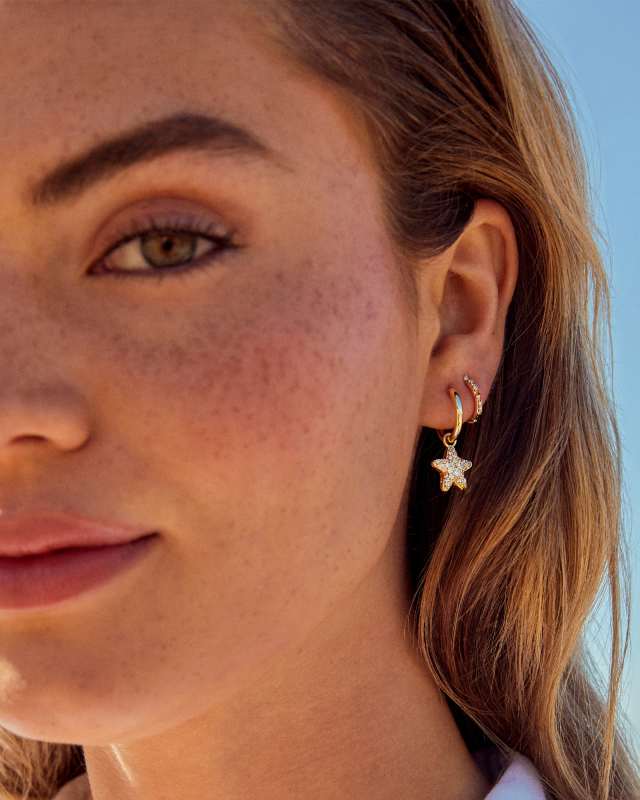 Kendra Scott: Jane Huggie Earrings in Gold White Enamel