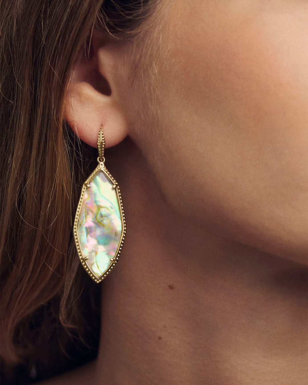 Kendra Scott: Ophelia Drop Earrings in Gold Iridescent Abalone