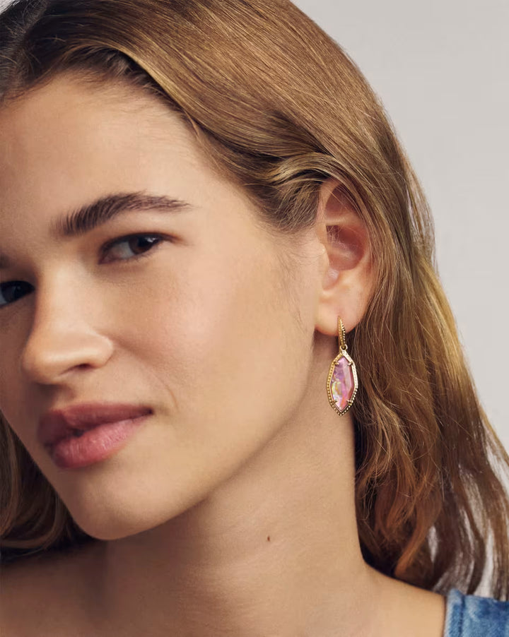 Kendra Scott: Ophelia Small Drop Earrings in Gold Light Mauve Illusion
