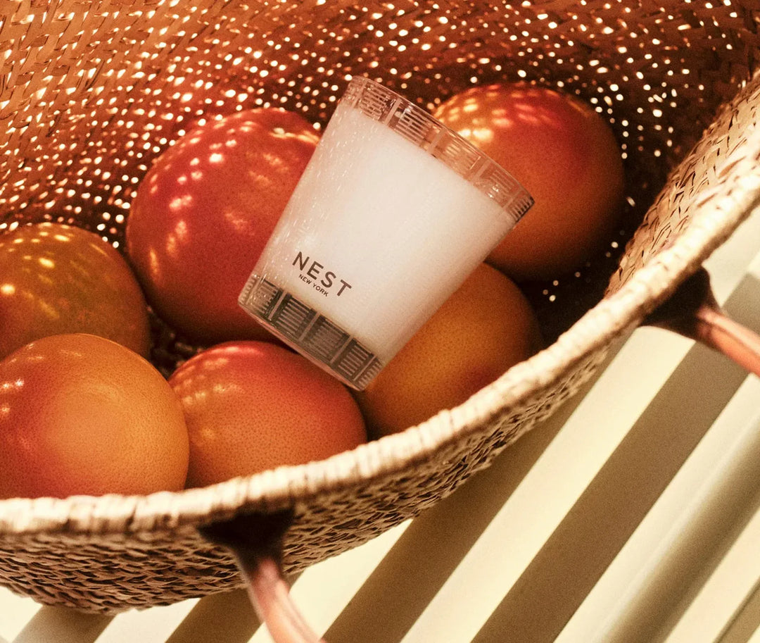 Nest: Classic Candle in Grapefruit