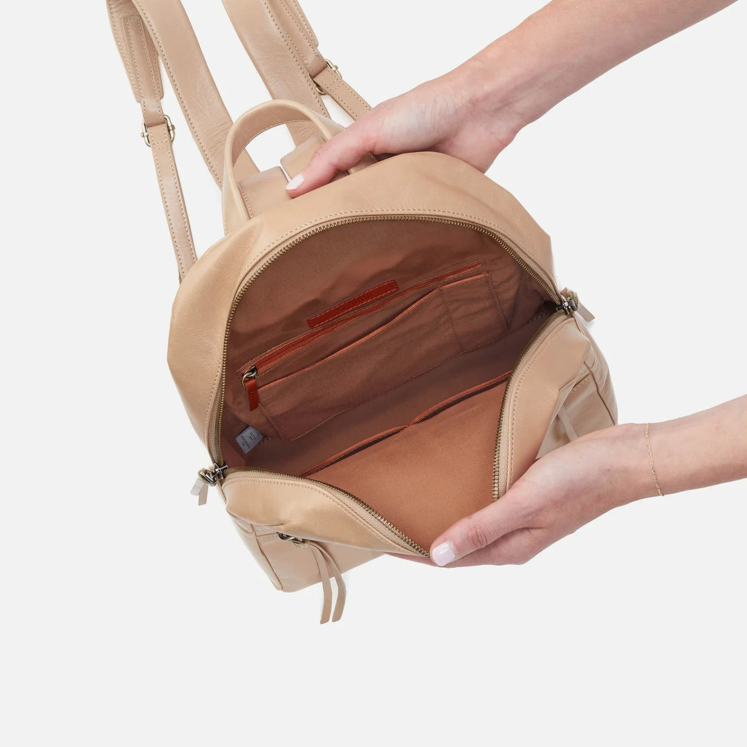 Hobo: Billie Backpack in Sand