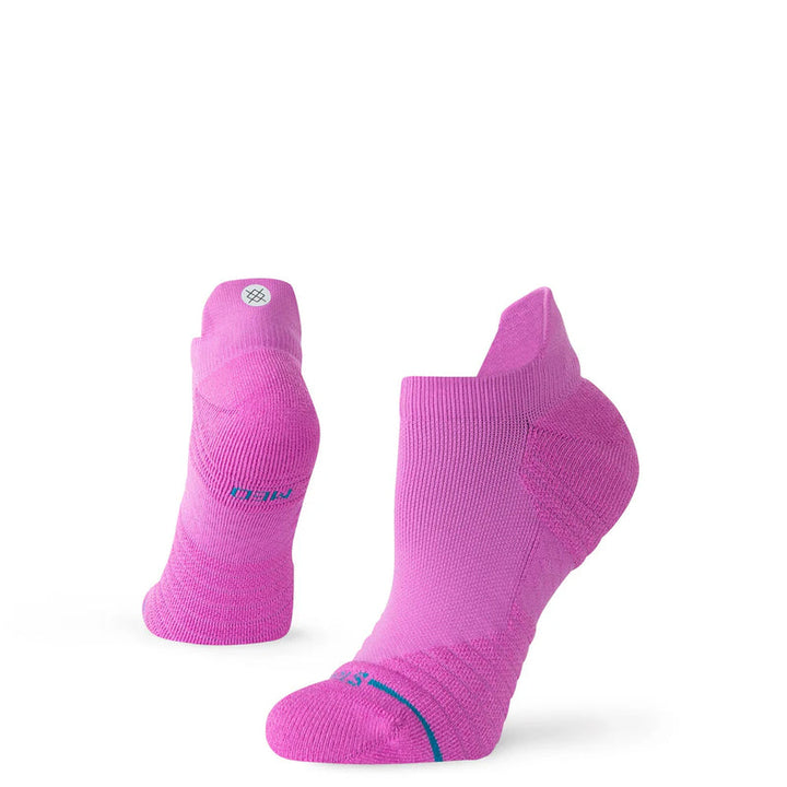 Stance: Berry Mid Tab