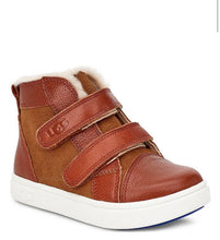 Load image into Gallery viewer, Ugg: T Rennon II in Chestnut
