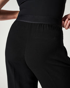 Spanx: Crepe Pleated Trouser in Classic Black