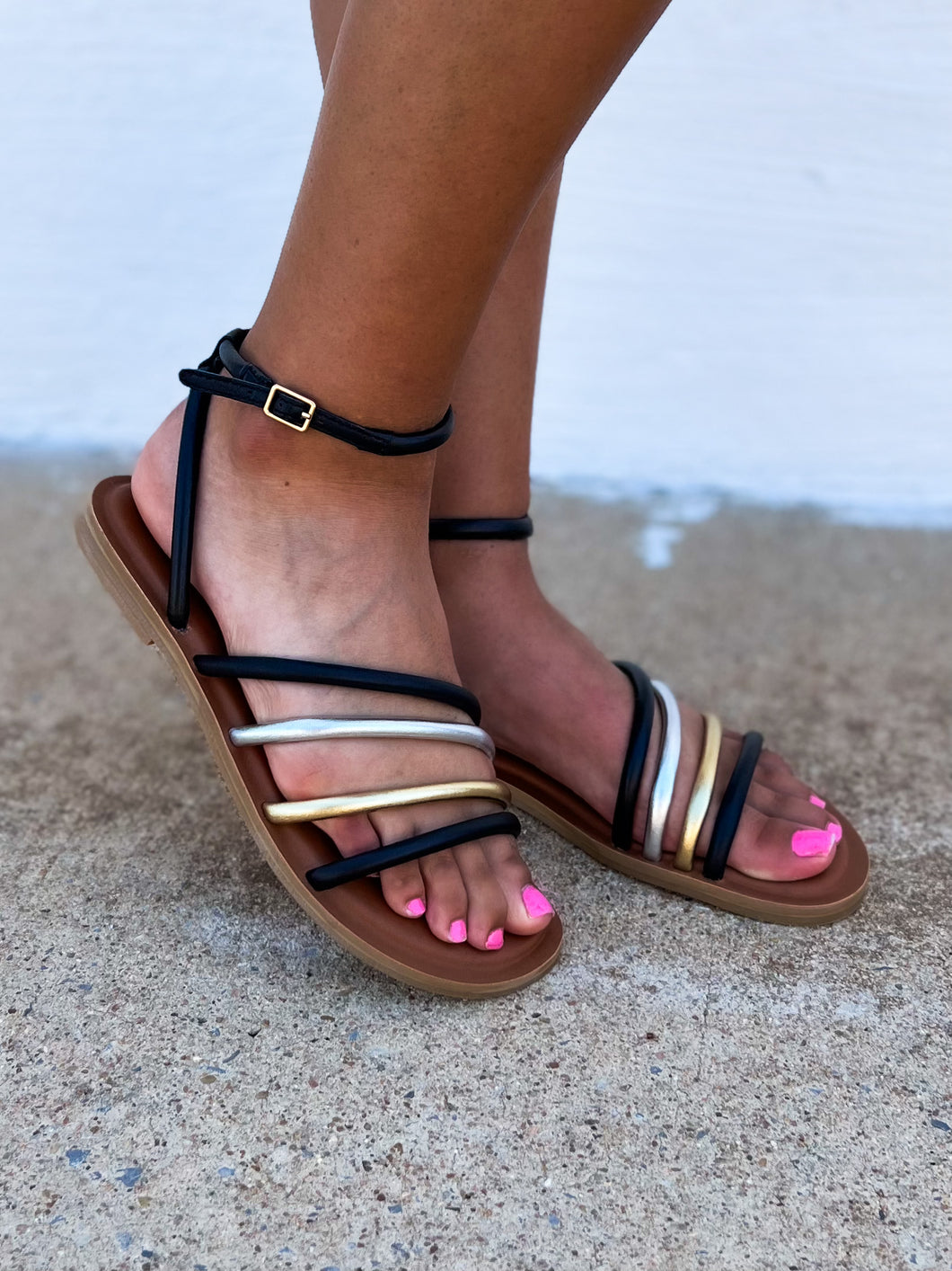 TOMS: Willa Sandal in Black Multi Leather