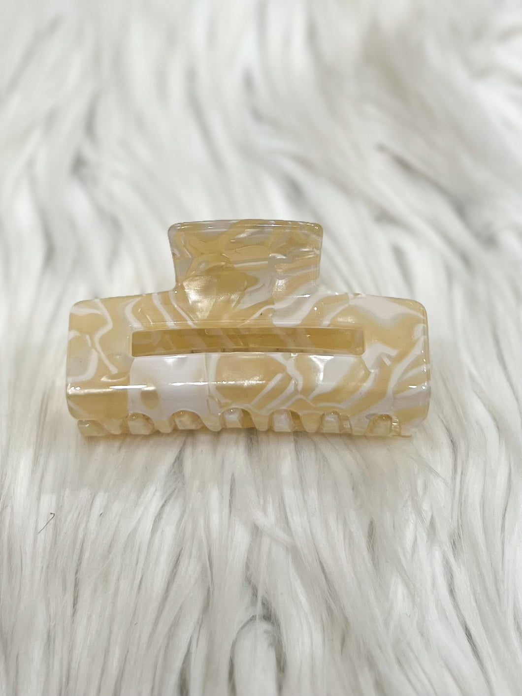 Fun & Fabulous: Ivory Marble Claw Clip