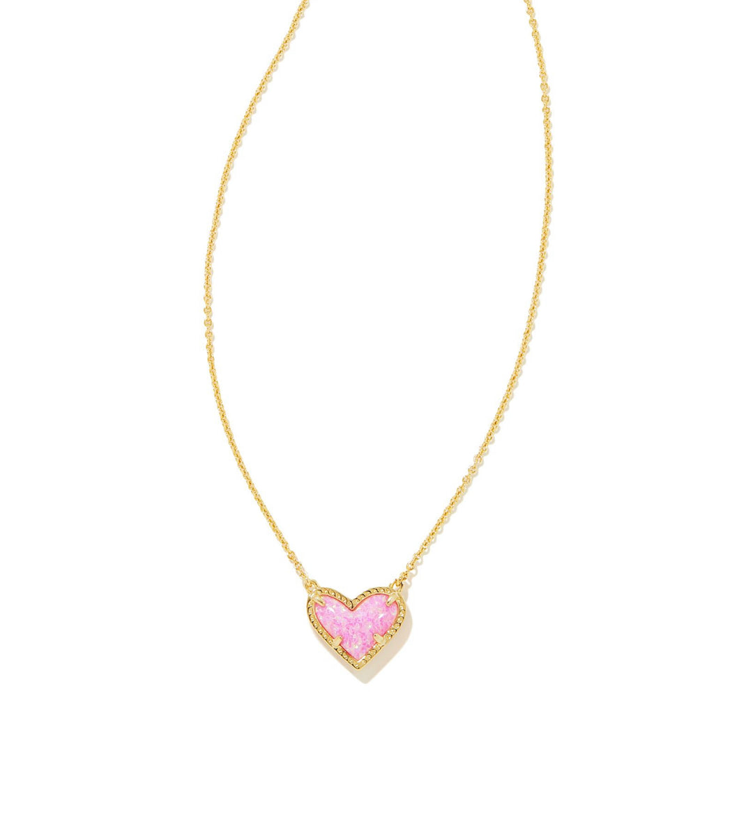 Kendra Scott: Ari Heart Gold Bubblegum Necklace